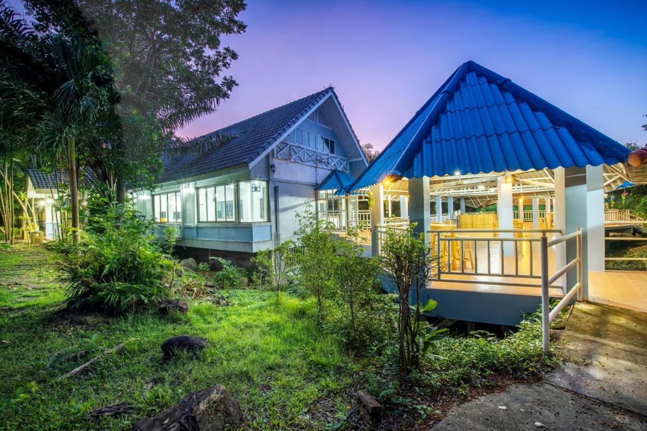 מואקלק Ivy Cottage By Qiu מראה חיצוני תמונה